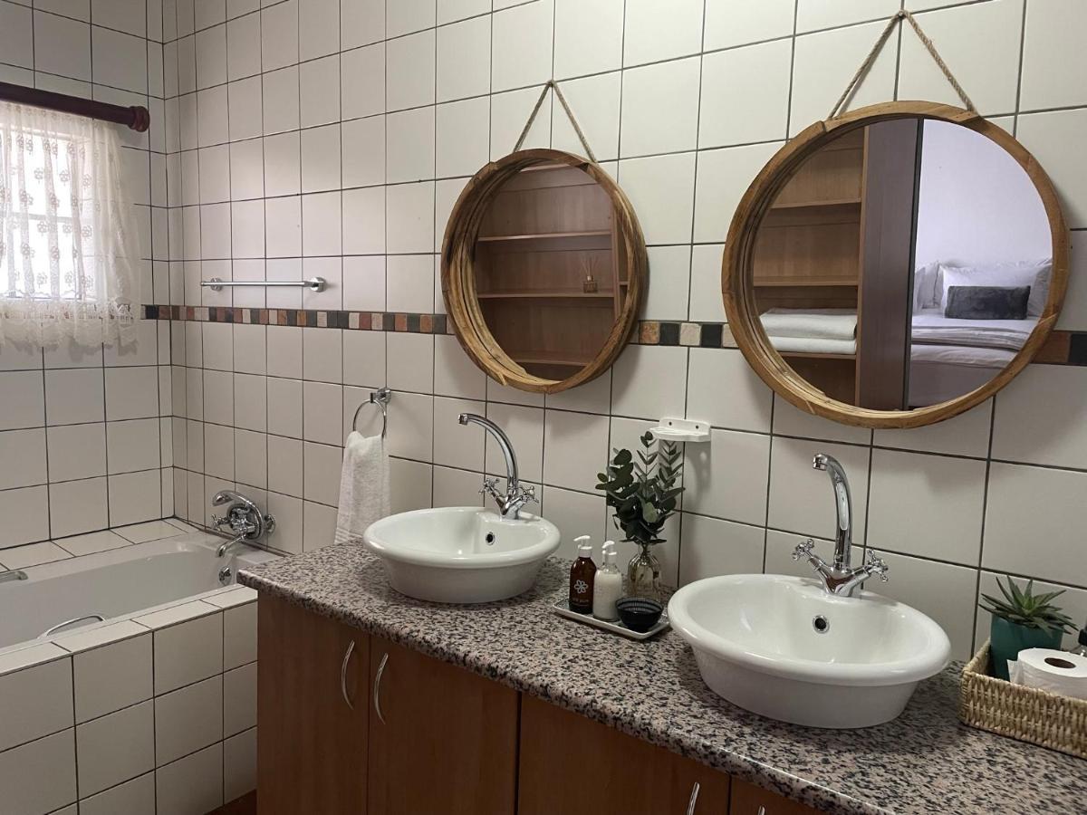 City Comfort Self Catering Уиндхоек Екстериор снимка