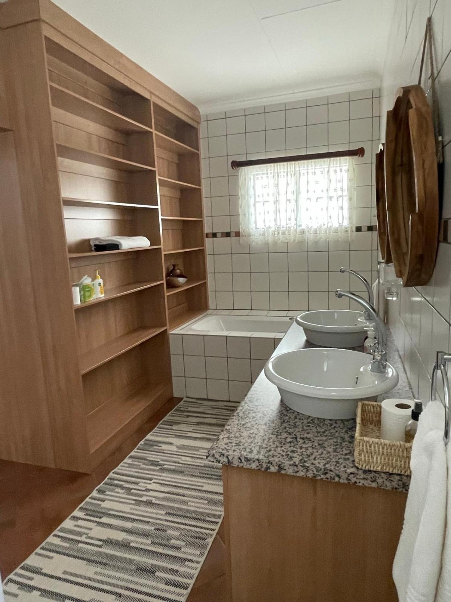City Comfort Self Catering Уиндхоек Екстериор снимка