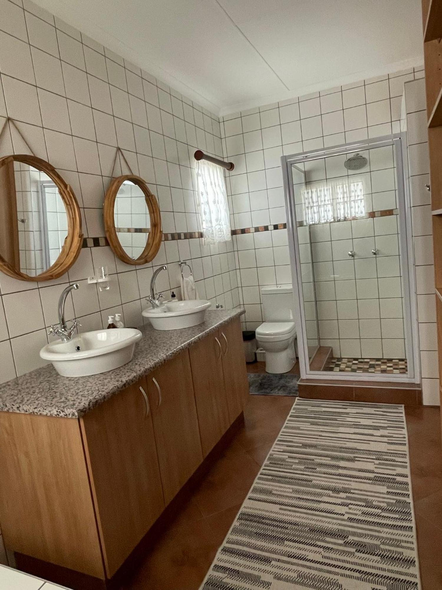 City Comfort Self Catering Уиндхоек Екстериор снимка